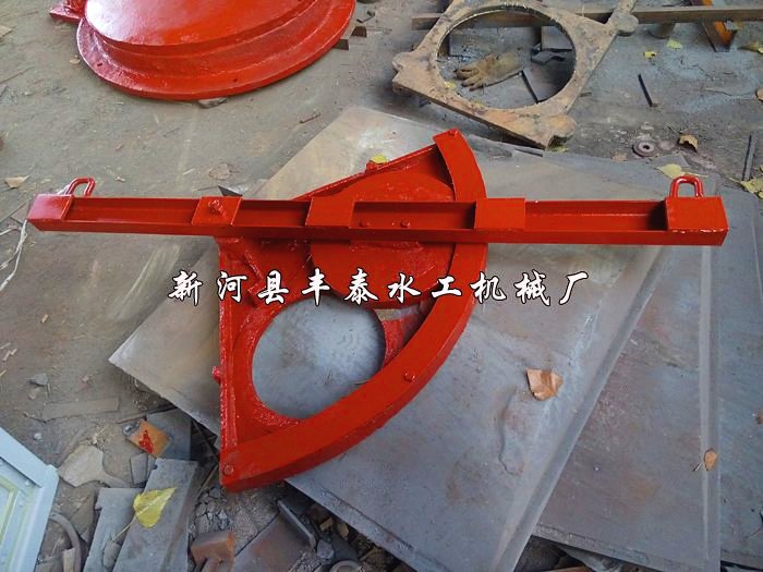 扇形轉(zhuǎn)動(dòng)鑄鐵閘門1.jpg 扇形轉(zhuǎn)動(dòng)鑄鐵閘門1.jpg
