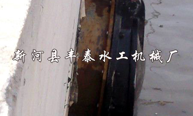 ���������T���b